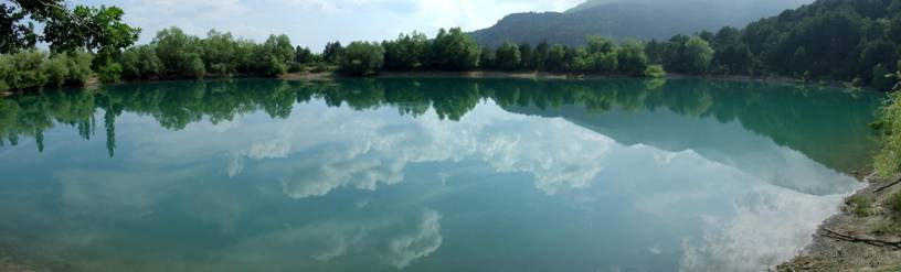 Бирюзовое озеро